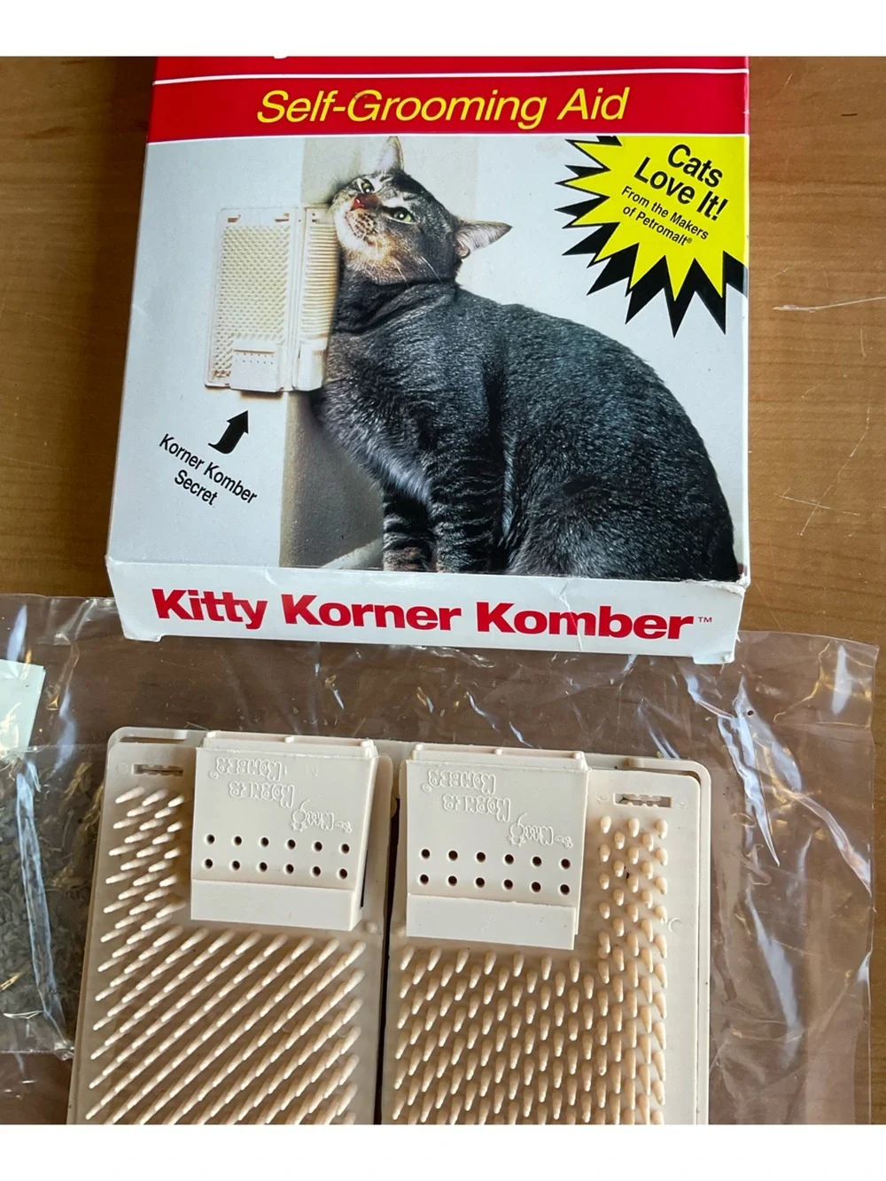 Cat Self-Grooming Brush - Kitty Korner Komber